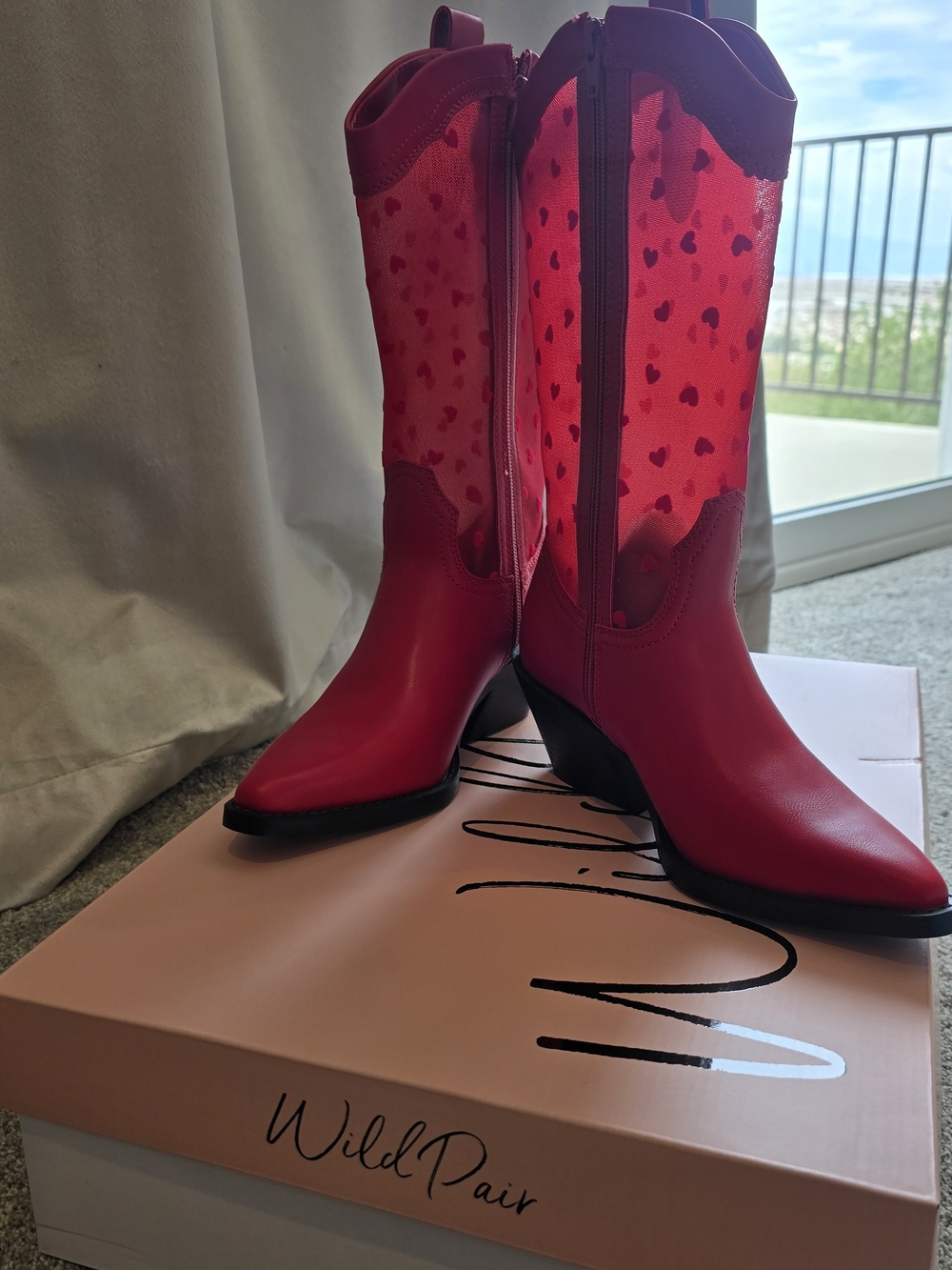 Red Heart Mesh Western Cowboy Boots | Valentine Cowgirl Size 6 - Picture 6 of 6